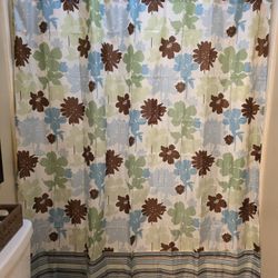 SHOWER CURTAIN 