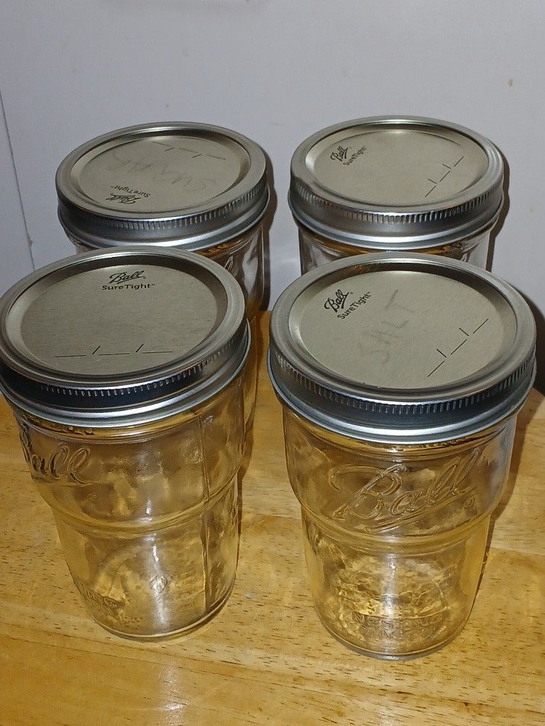 9 Storage Jar