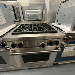 🔥 Wolf 30” Dual Fuel Range – Model DF304-LP – Like New 🔥