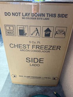 Freezer chest