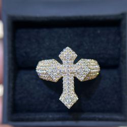 14KT YELLOW GOLD CZ CROSS RING SIZE 10