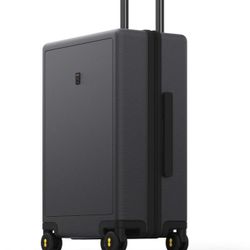 Originally $169.99 LEVEL8 20” Carry-On suitcase. Unopened Original Packaging 