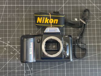 Nikon N4004 35mm Film Camera
