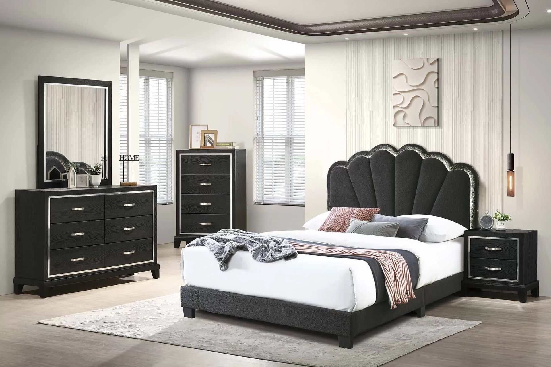 4PC Black Queen Bedroom Set w/ LED Lights