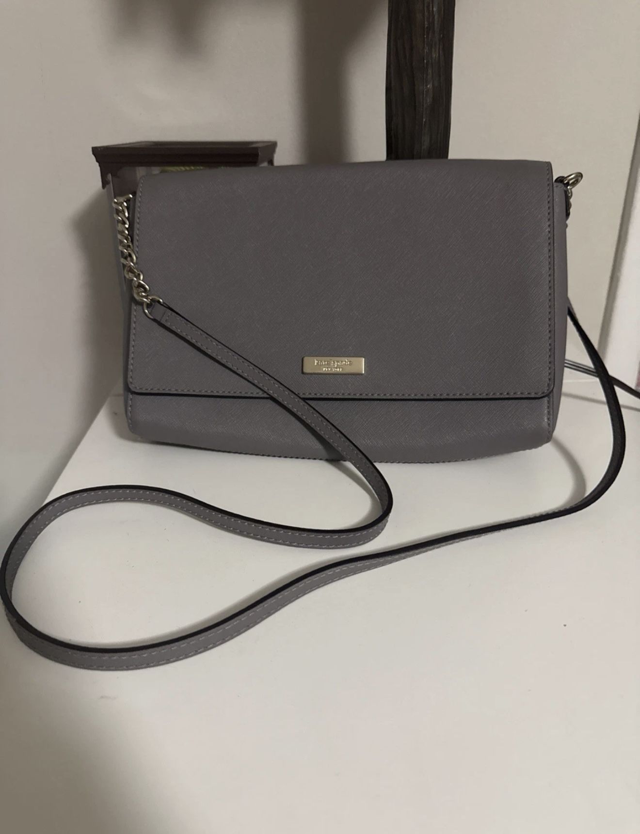 Kate Spade Grey Crossbody 