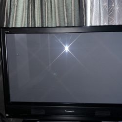 Panasonic Viera 32 Inch TV