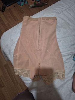 Waist nipper, size small
