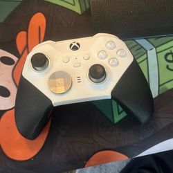 Black And White Xbox Elite Controller