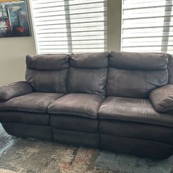 Electric Recliner Couch