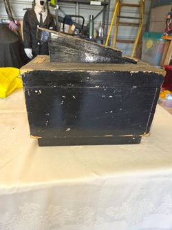 Old shoe shine  box