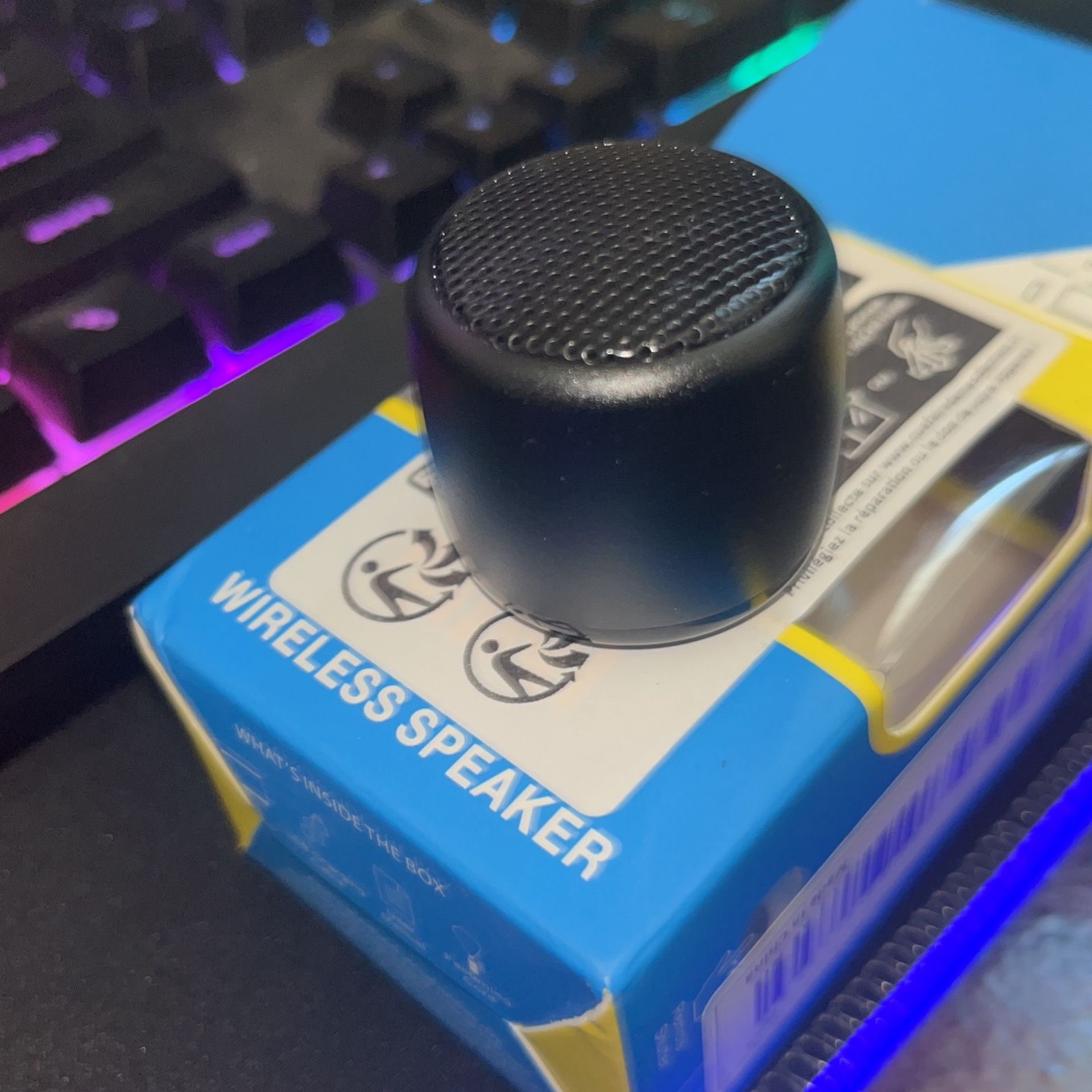 Wireless Bluetooth Speaker Coin Sized 