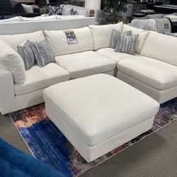 Down Feather Sectional! With Ottoman. 🪶 💚😊 $1,999! Financing Available! 