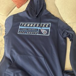 Tennessee Titans Hoodie XL (Like New)