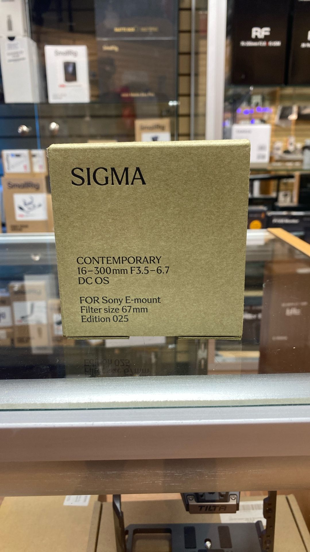 Sigma 16-300mm F3.5-6.7 For Sony