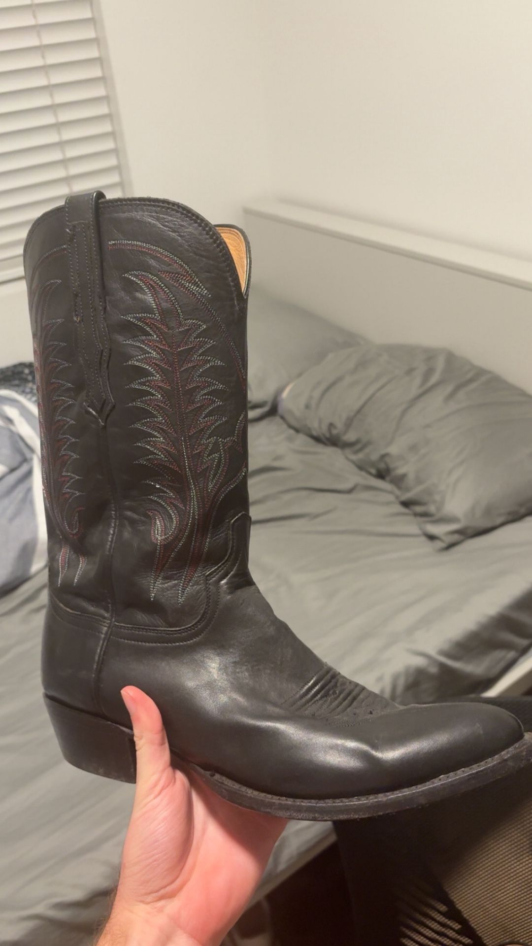 Luccheses Size 12