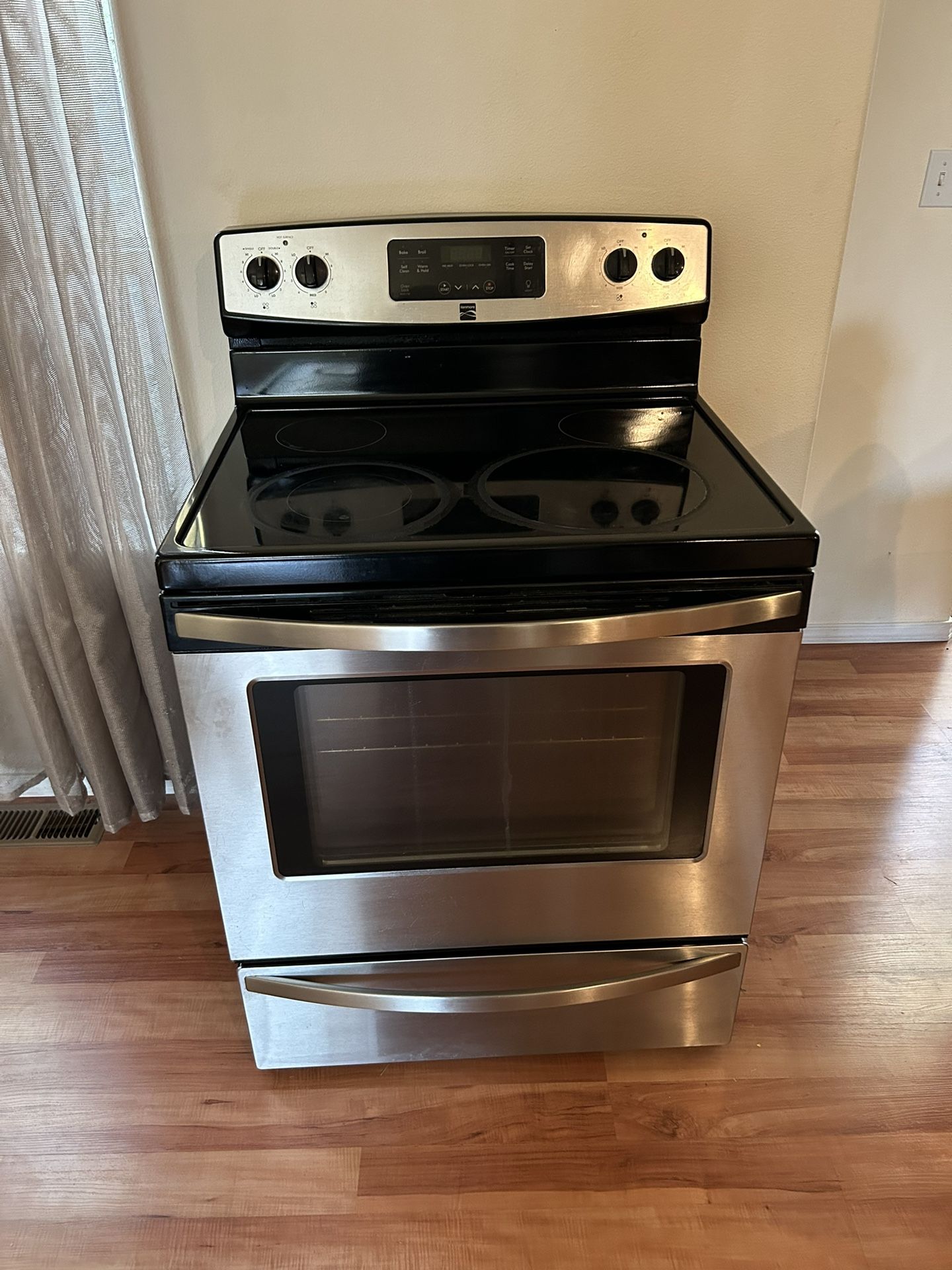 Kenmore Stove (Pickup Only)