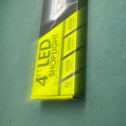 4 Feet LED  SHOPLIGHT