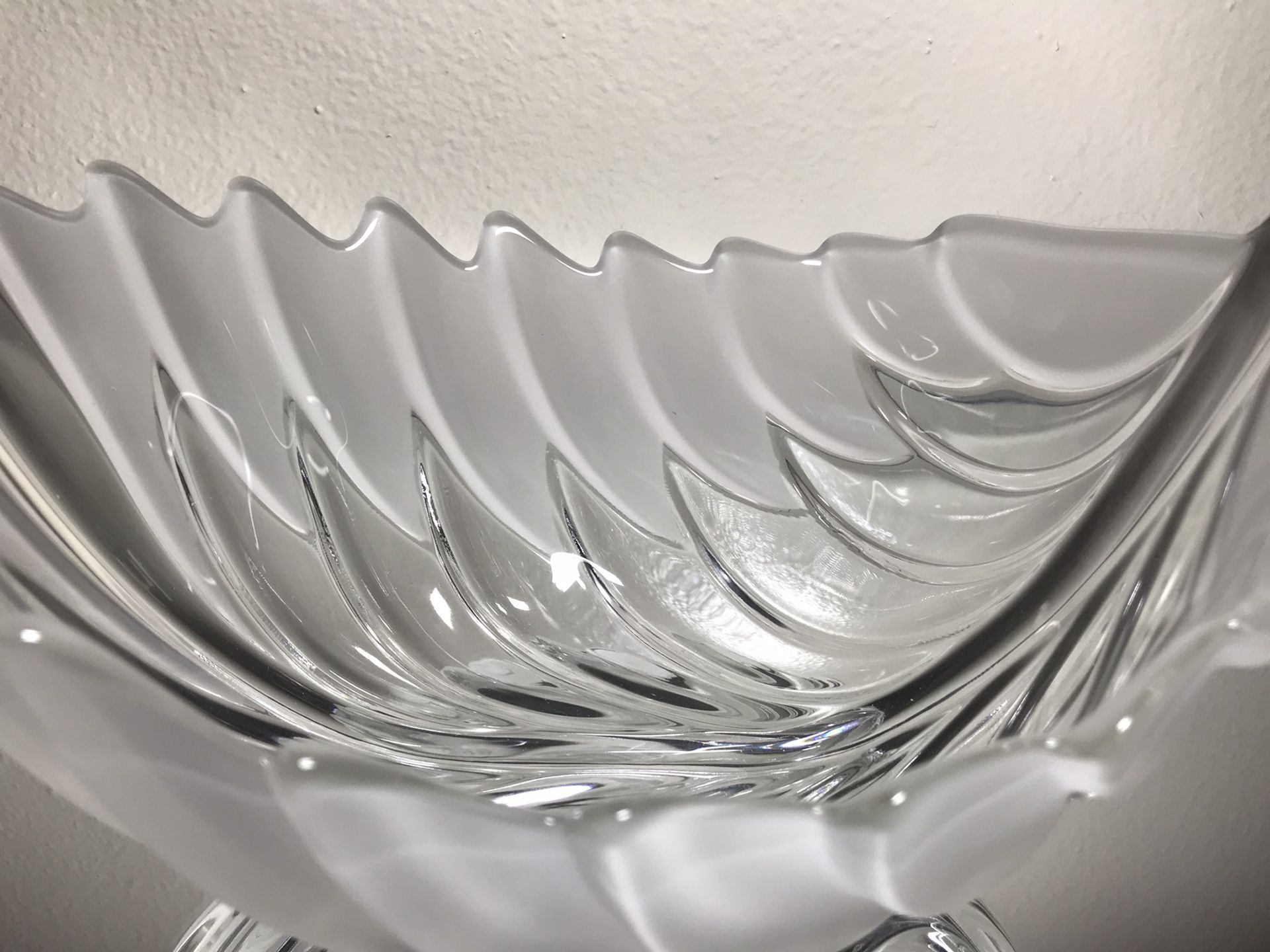 Glass Leaf Bowl