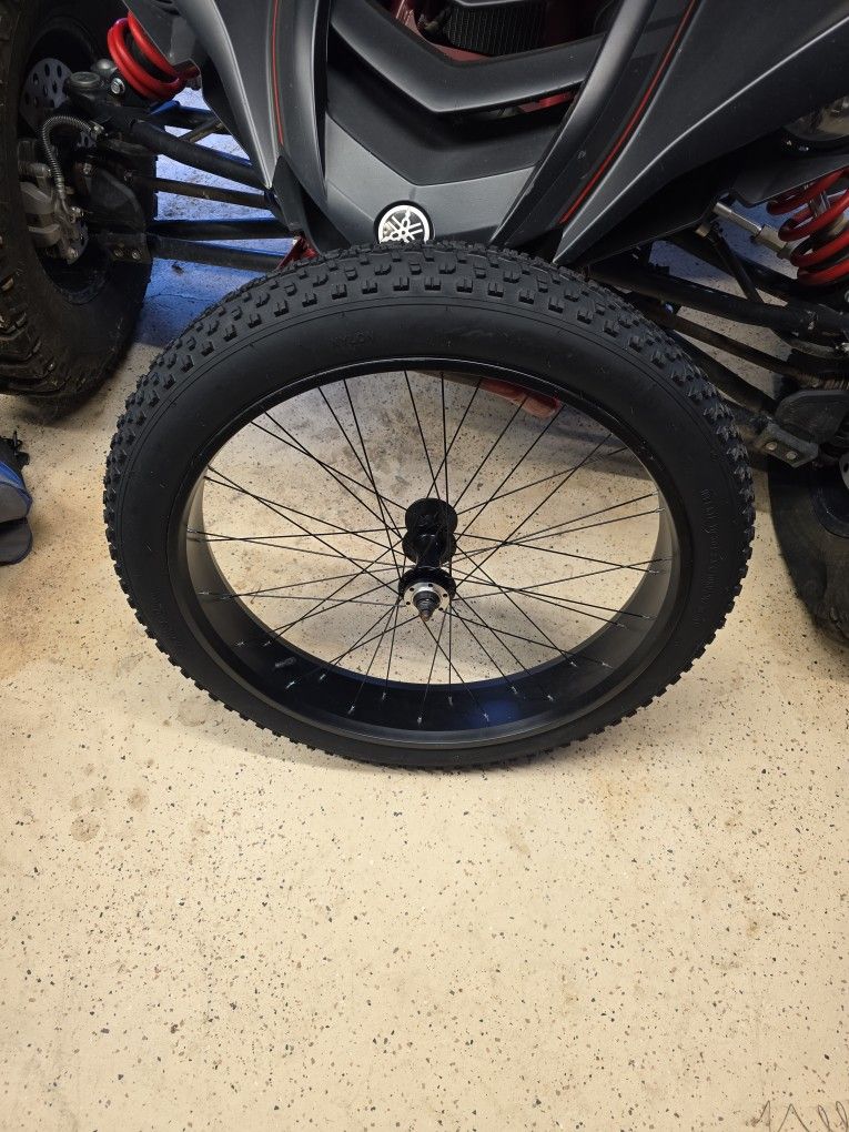 26" Full Front Tire Setup