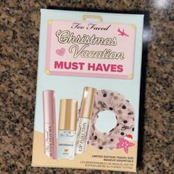 Too Faced Christmas Vacation Mist Haves BNIB
