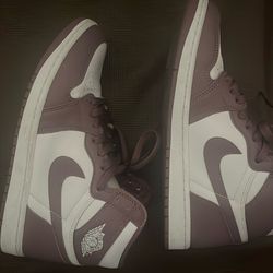 Purple Nike 9.5