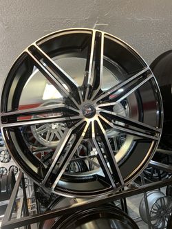 Cavallo 19 24” 5x115/ 5x139 Blk/Machine wheel&tire combo !! Se Habla español!!