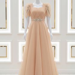 Beautiful peach formal dress, brand new and never worn. 