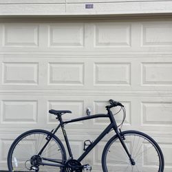 Raleigh Cadent 1 – Hybrid Fitness Bike – XL Frame – 700c Wheels – Shimano 21-Speed Bicycle