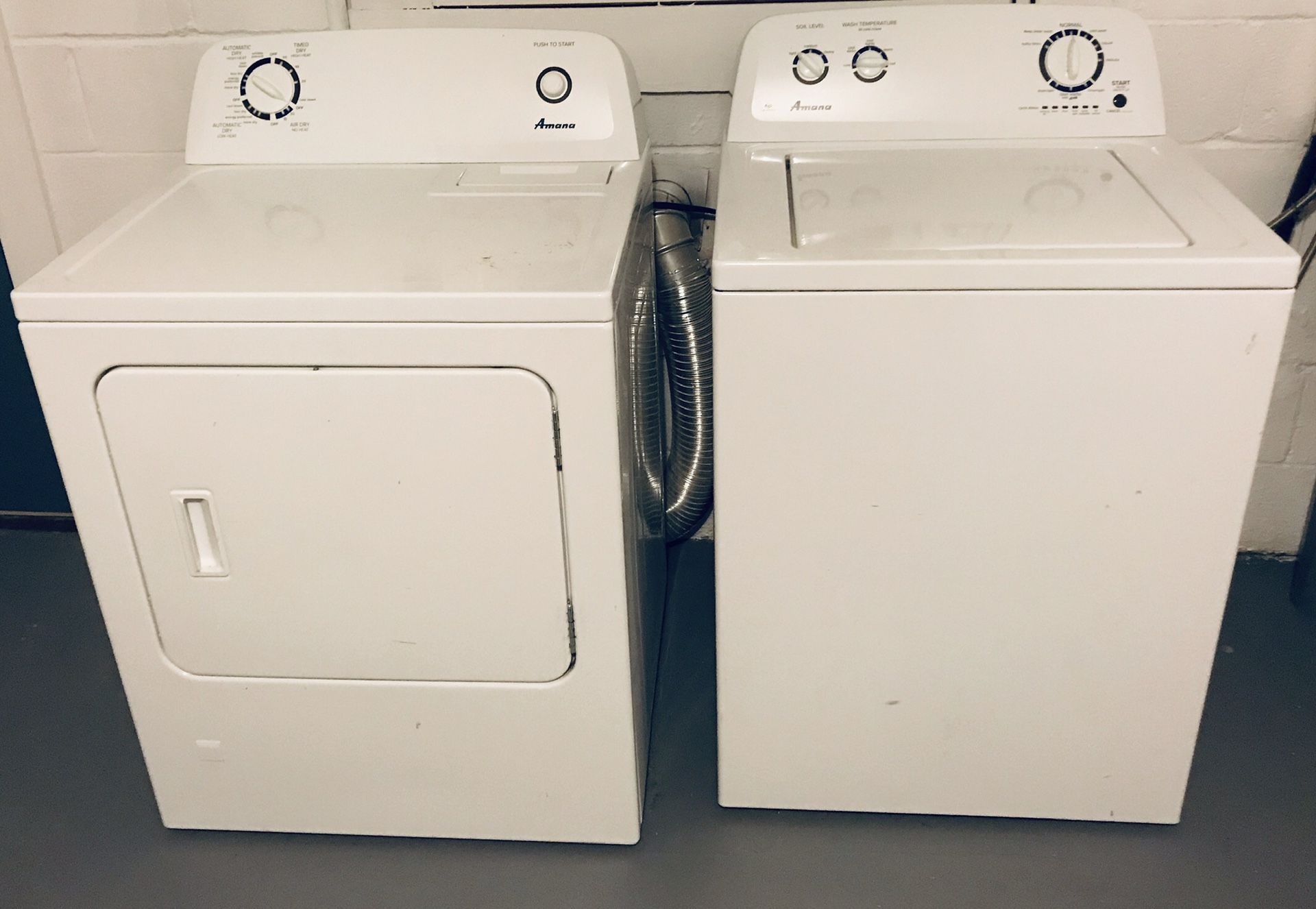 Amana Washer & Dryer Unit