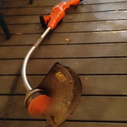Black And Decker Weed eater 