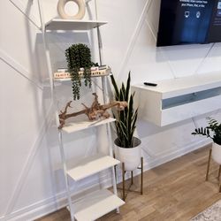  Industrial Bookshelf Wall Mounted 5-Tiers Ladder Shelf Wooden and Metal Narrow Thin Bookshelf Open Display Storage Rack for Living Room Bedroom