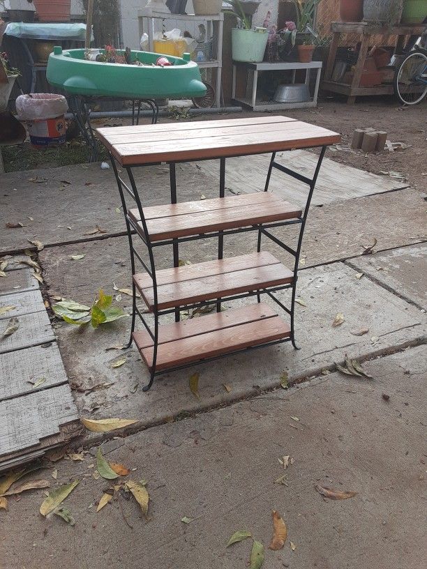 Small Shelves