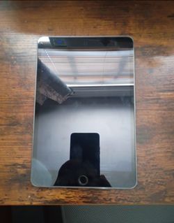 Apple iPad mini 4