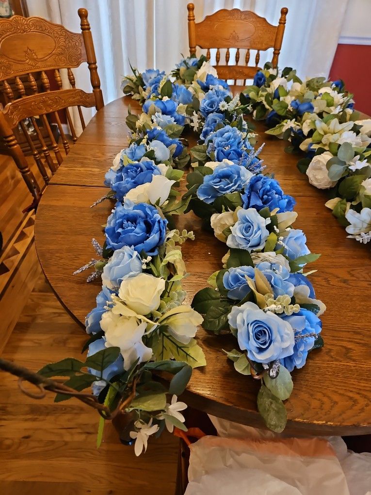 Garland With Blue And Light Blue Flowers