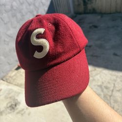 Red Supreme Hat 