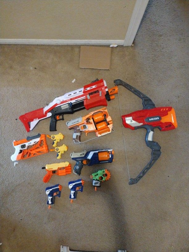 Miscellaneous Nerf Gun Lot