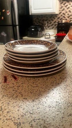 7 Piece Gibson Dishes
