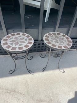 Outdoor tables(iron/concrete) /0 inches high