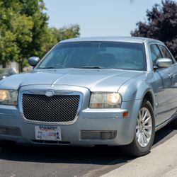 Chrysler 300 Touring Signature 