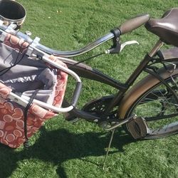 Several Beach Cruiser In Excellent Condition