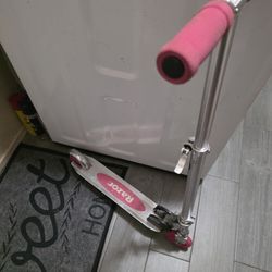 Used  Razor Scooter Pick up in Garland 75042 by appointment