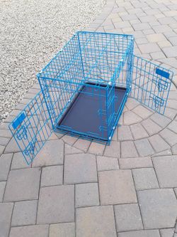 Pets Crate Small Size 24 L X 17 W X 19 H Inches 2 Doors