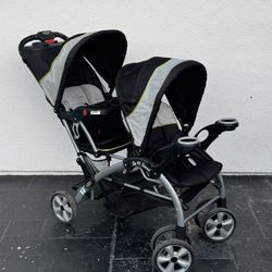 BABY TREND SIT AND STAND DOUBLE STROLLER 