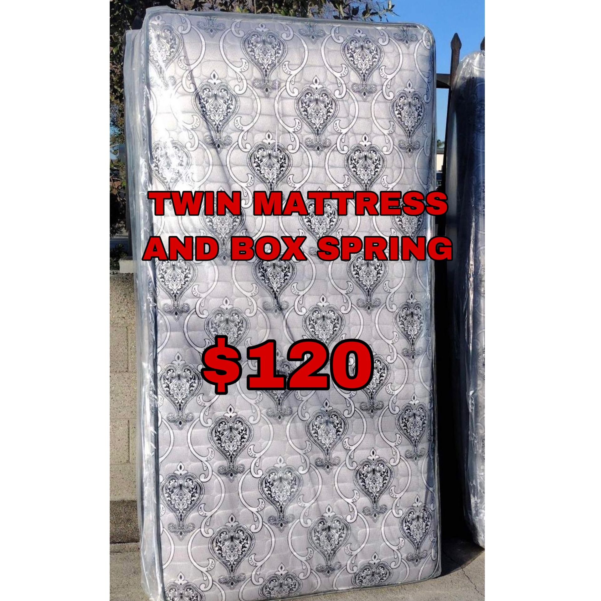 TWIN MATTRESS AND BOX SPRING 