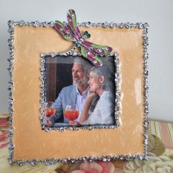 $10.00 - Dainty Picture Frame With Jeweled Dragonfly And Peach Enamel Frame!  Like New Condition!