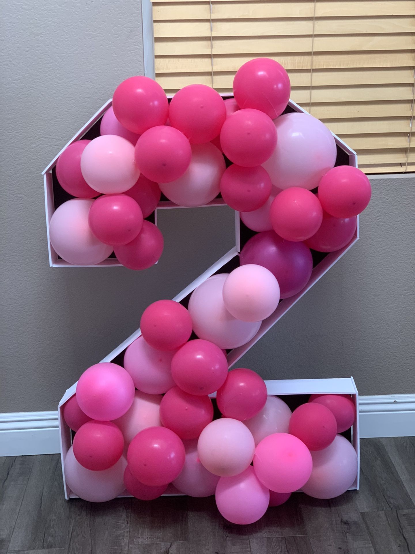 Mosaic Balloons number/letter