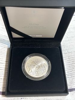 Royal Mint 1944 D-Day 1 Oz .999 Collectable Coin (Mintage 1,954)