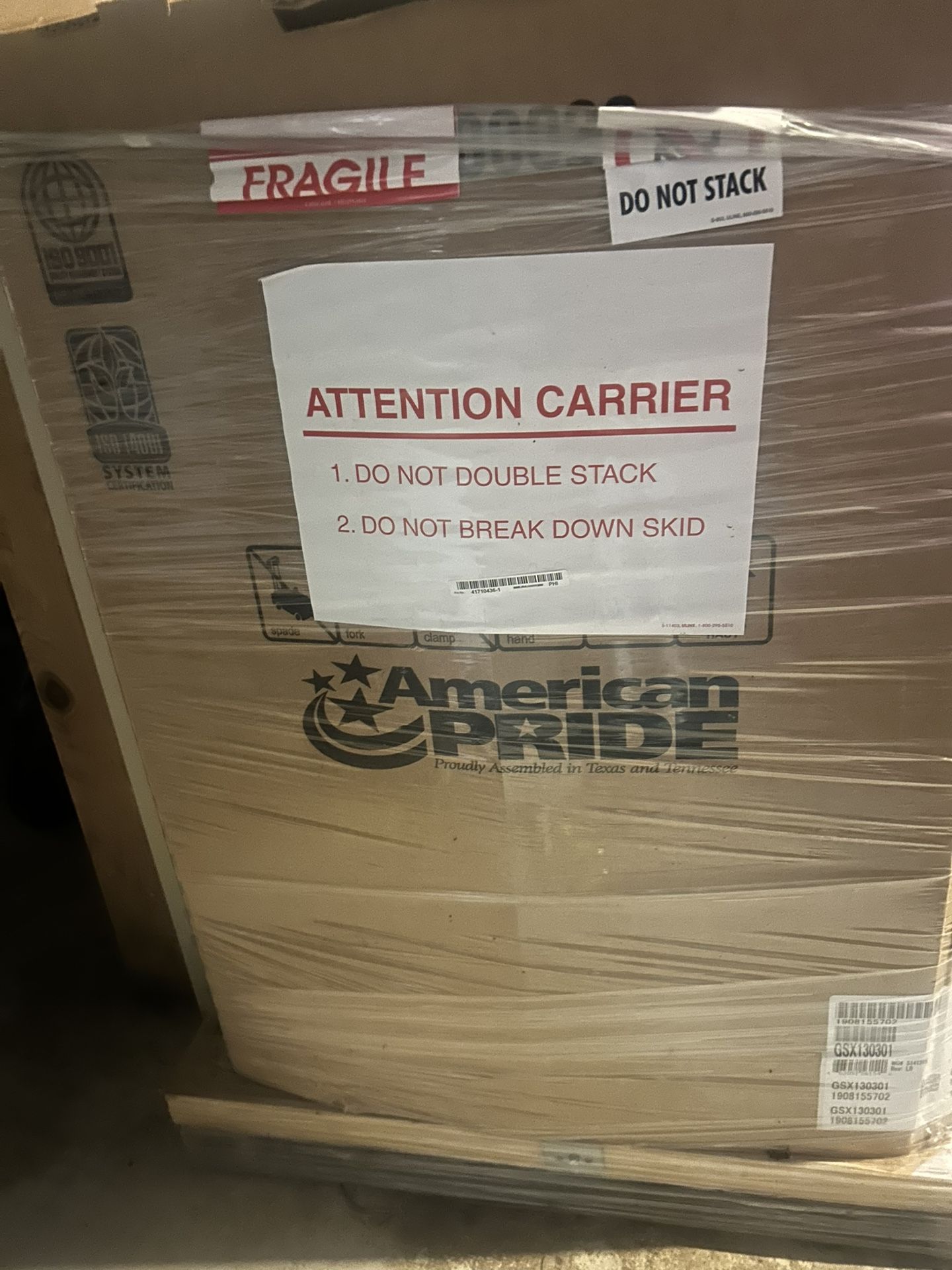 Goodman GSX130301LB Central Air Conditioner, Cooling Only, Split System