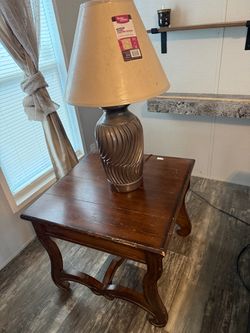 Wood End Table with Lamp