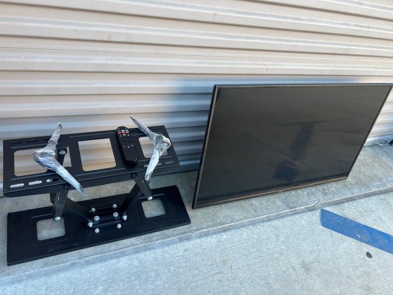 43" 4K LED UHD Smart TV with Wall Mount $190 OBOi
